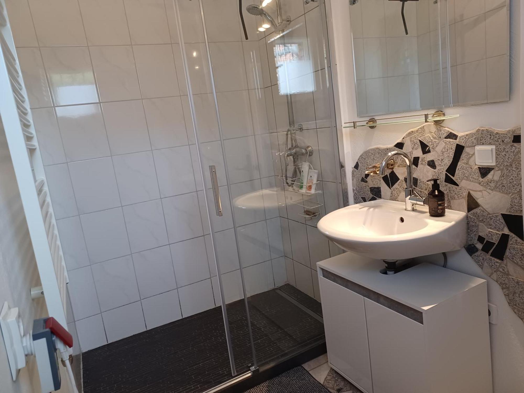 Ehemalige Bibliothek Apartment Fuer 2 Mit Kueche Kamin Netflix Parken Und Hofladen Steinhofel Exterior foto